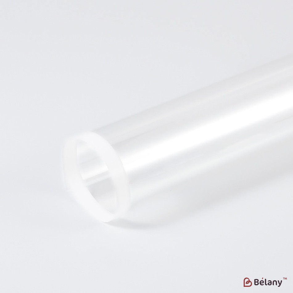 Celofan transparent cu dungi albe "Line"