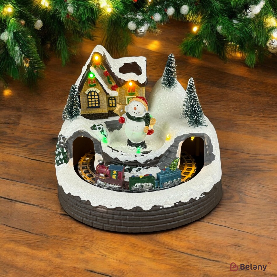 Figura interactivă „Christmas Town #6” 3xAA, USB, 8 melodii | 2