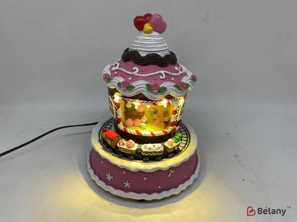 Figura interactivă „Casa de biscuiti #3”