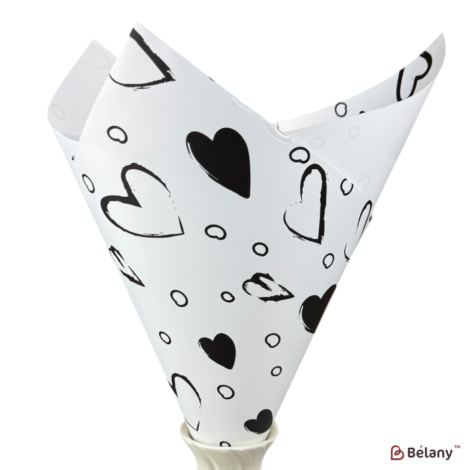 Celofan negru si alba "Love" #04