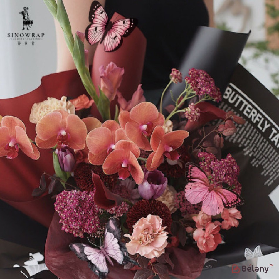 Cutie cu fluturi decorativi alb-negru | 2