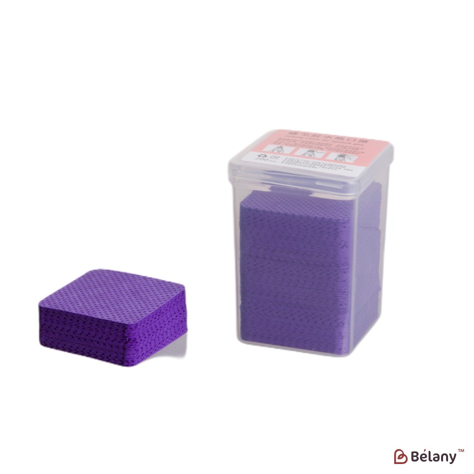Servetele unghii violet