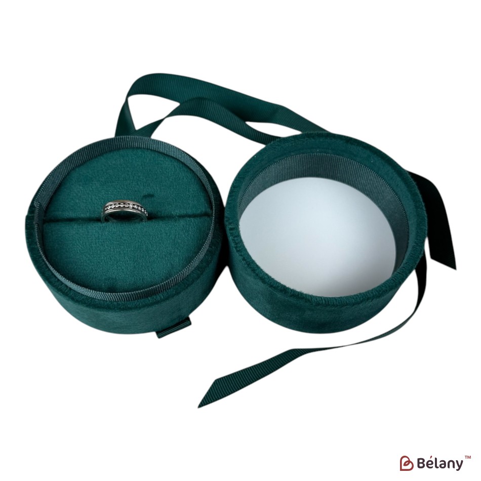 Velvet jewelry boxes whit bow, green, 4 piesces, 8.5x7 | 2