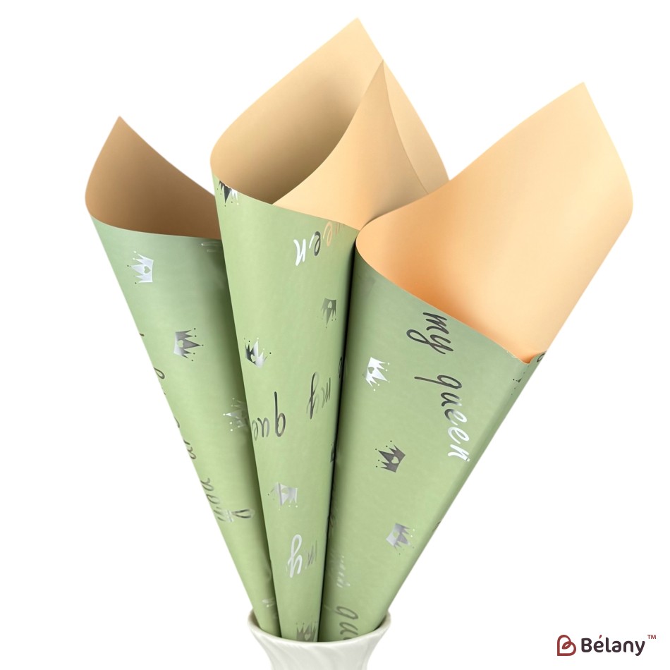 Double-sided beige-green cellophane with inscription "My queen"