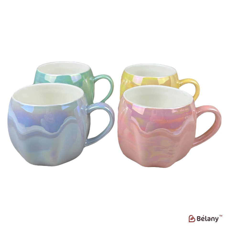 Set 4 căni din ceramică „Pearl Shine” cu efect irizat și design rotunjit, 430 ml