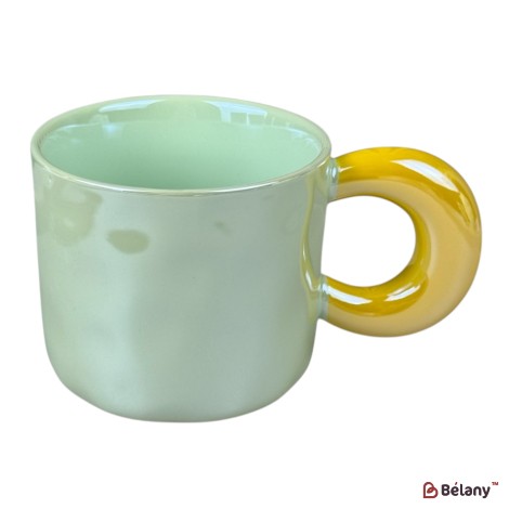 Cană din ceramică „Ring Handle” verde cu mâner galben, 430 ml
