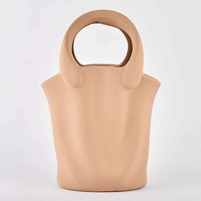 Vaza ceramica "Handbag M" piersica 28x12