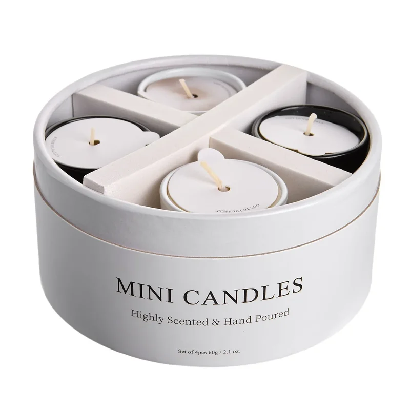 Set de 4 lumânări aromatice, câte 30 de grame fiecare, 4 arome