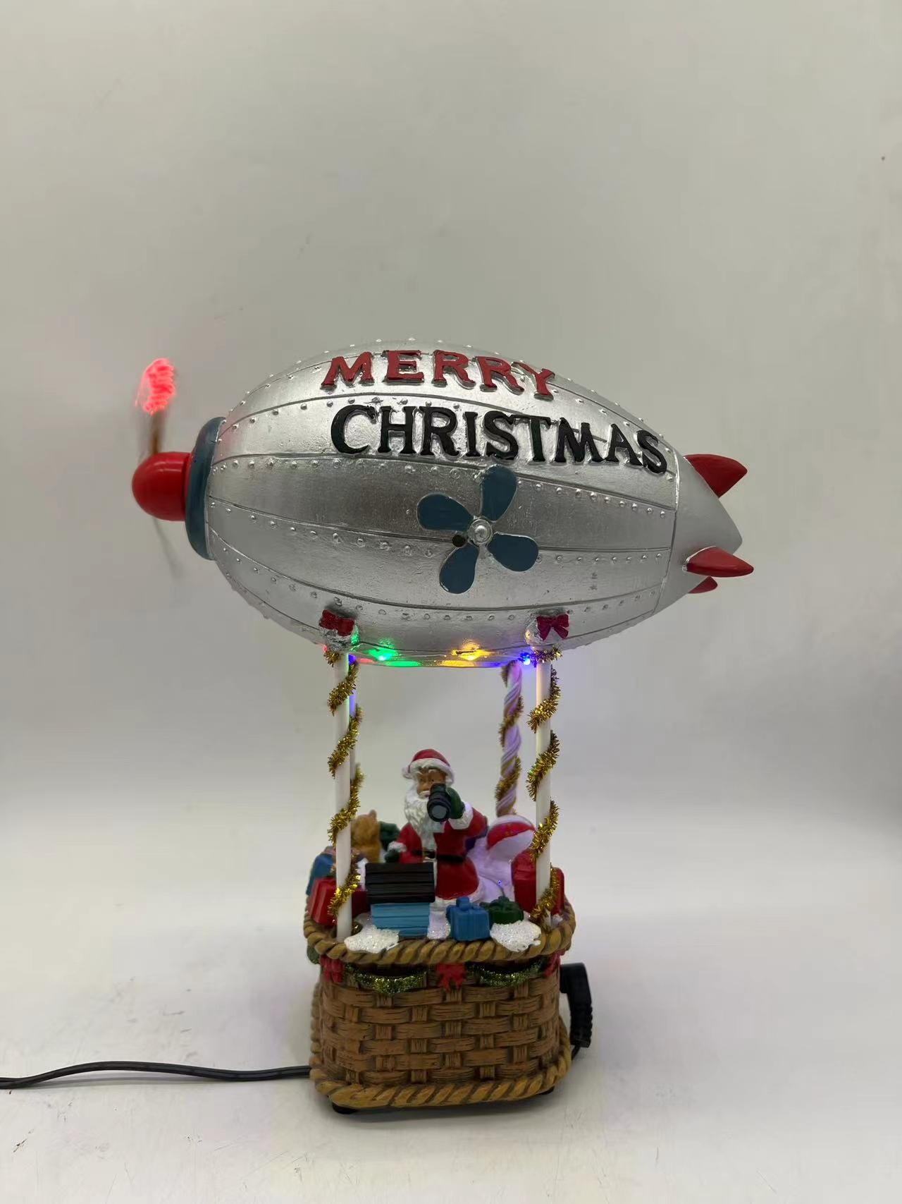 Interaktywna figurka "Dirijabil"