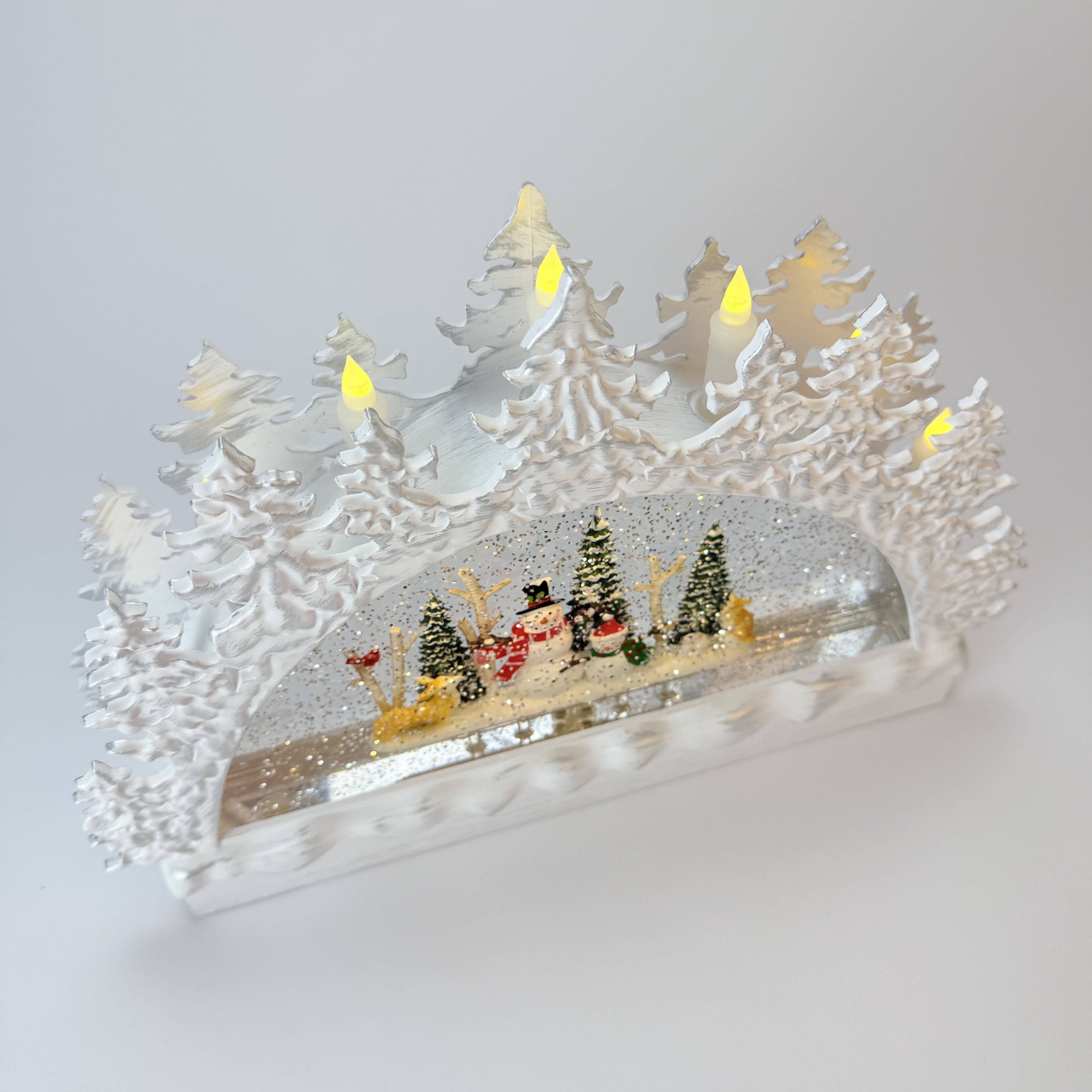 Interaktywna figurka "Forest" biała, muzyka, światło, USB, 3 baterie AA photo 4