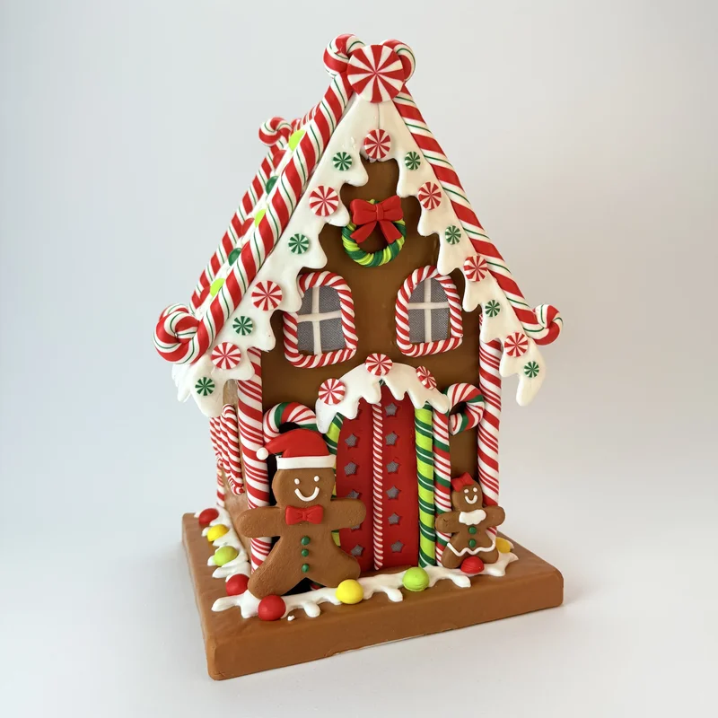 Figurina din ceramica "Casa de turta dulce #4"