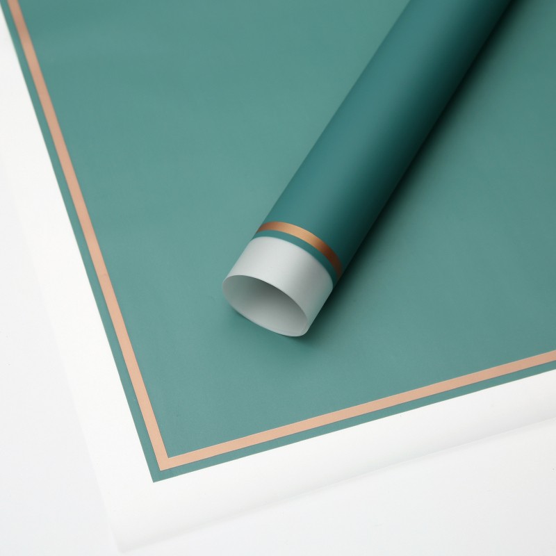 Green cellophane, with matt and gold edges #091