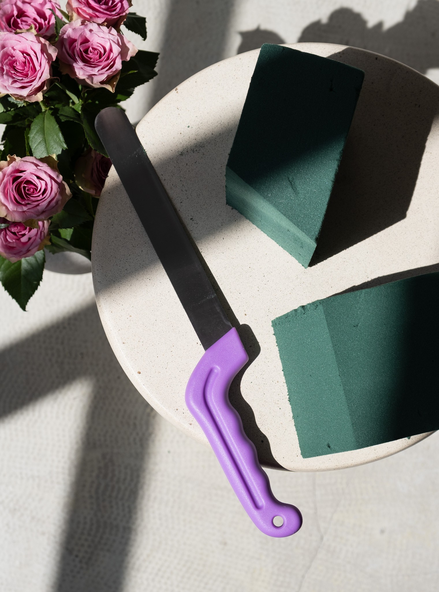 Лилав цветен нож от пяна photo 10