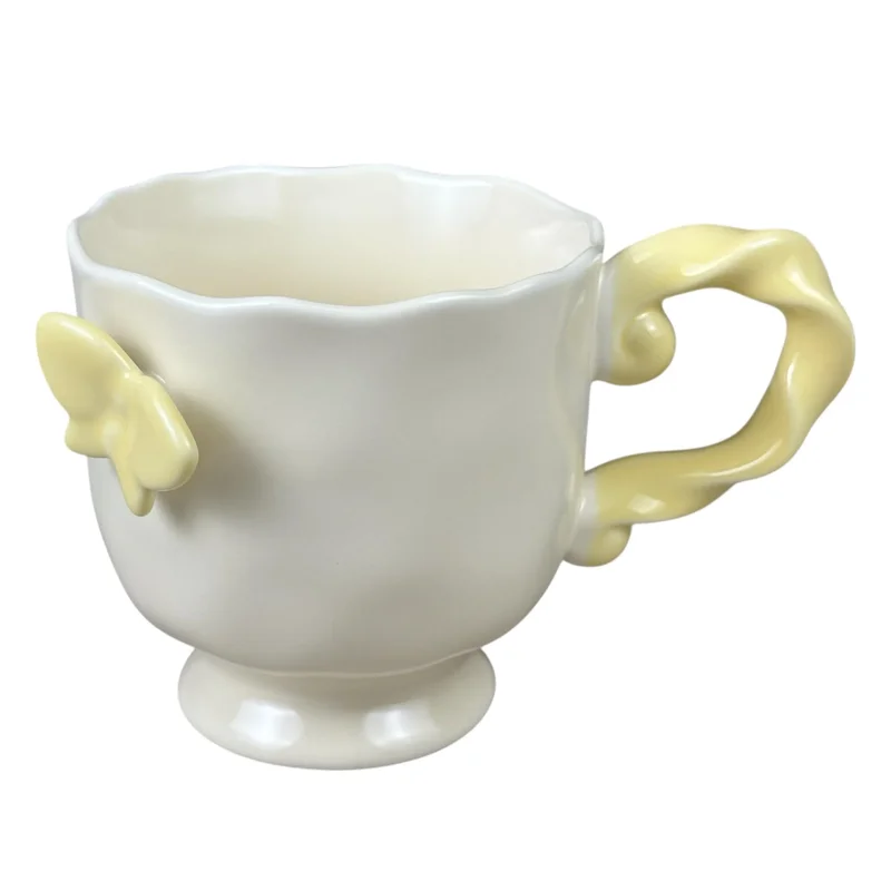 Cană din ceramică „Fluture” crem cu galben, 430 ml