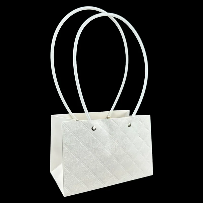 Set de 10 pungi late albe, model cu diamante