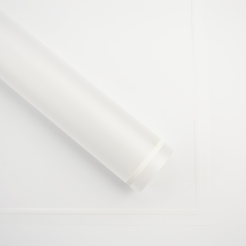 Przezroczysty celofan z białą obwódką #11