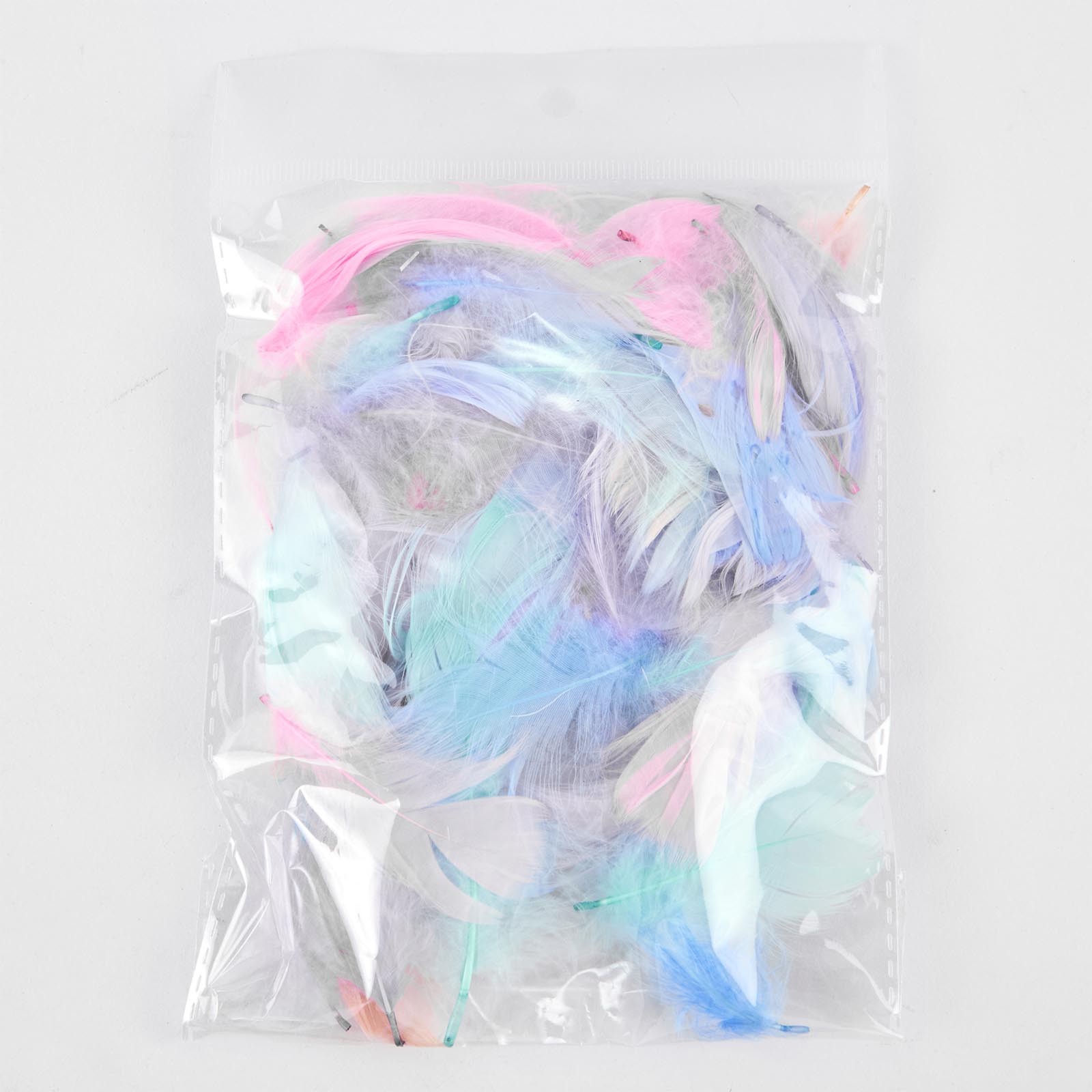 Pachet pene multicolore, 50 bucati, 5-7 cm photo 2